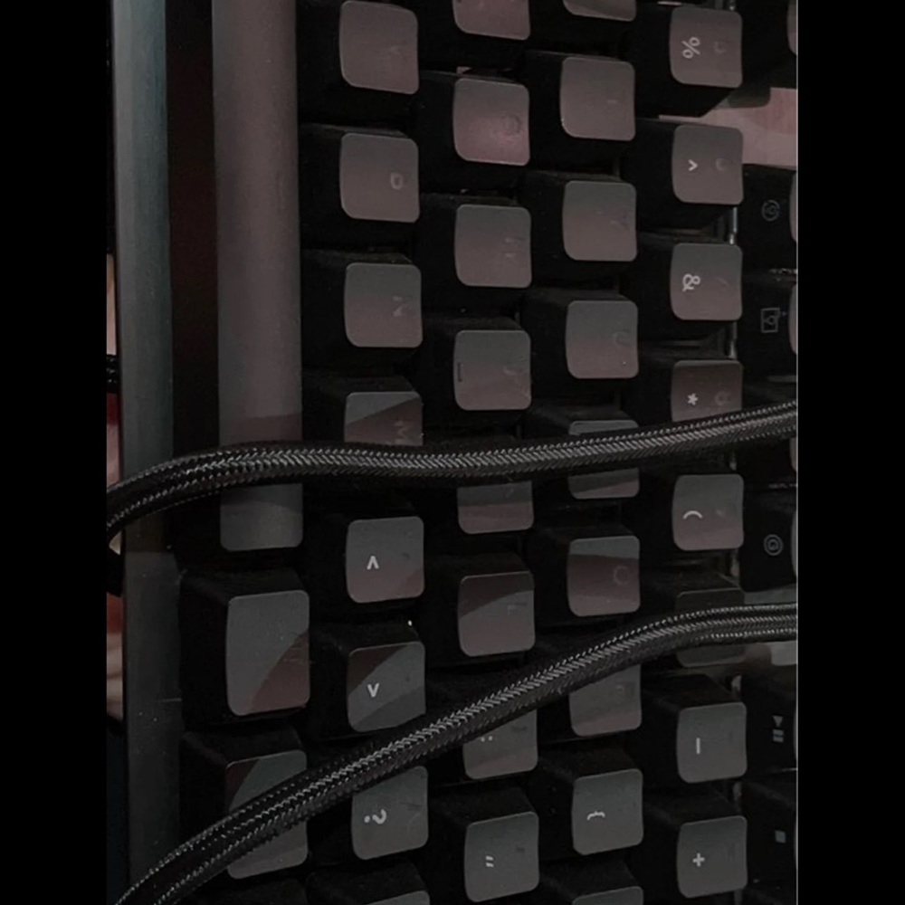 Gaming Keyboard - Picture 2 of 3